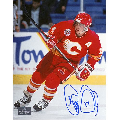 Theo Fleury NHL Calgary Flames Autographed Action 8x10 Photo
