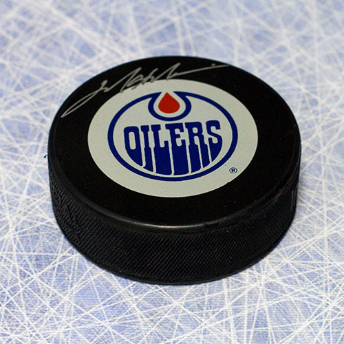Mark Messier Signed Puck Edmonton Oilers Hockey Puck