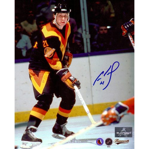 Cam Neely Rookie Photo Signed Vancouver Canucks 8x10