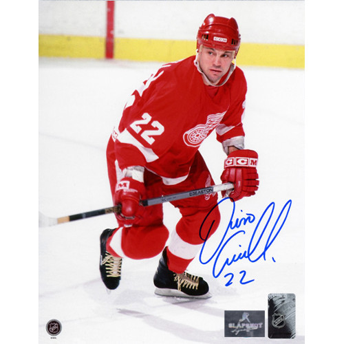 Dino Ciccarelli Detroit Red Wings Signed Hockey Action 8x10 Photo
