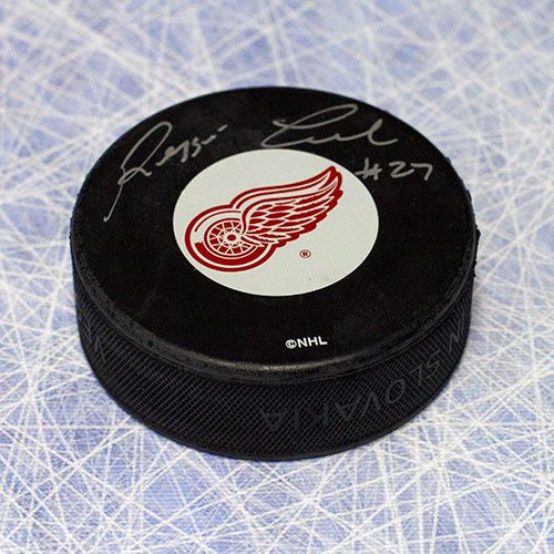 Reggie Leach Autograph Puck Detroit Red Wings Hockey Puck