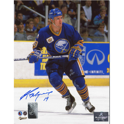 Kevin Maguire Buffalo Sabres Autographed Skating 8x10 Photo